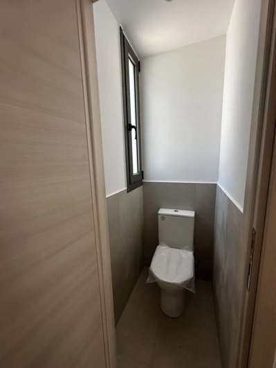 Image No.19-3 Bed House for sale