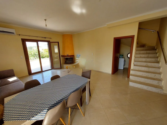 Image No.16-3 Bed House for sale