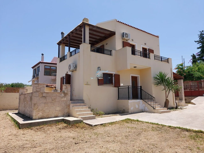 Image No.19-3 Bed House for sale