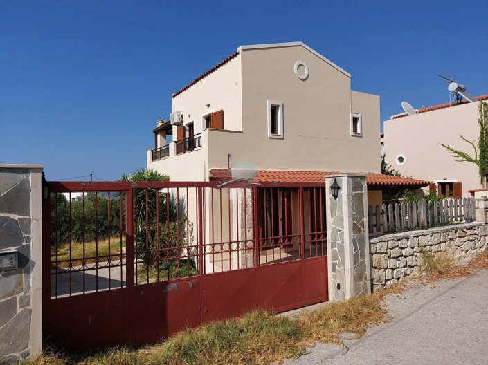 Image No.21-3 Bed House for sale
