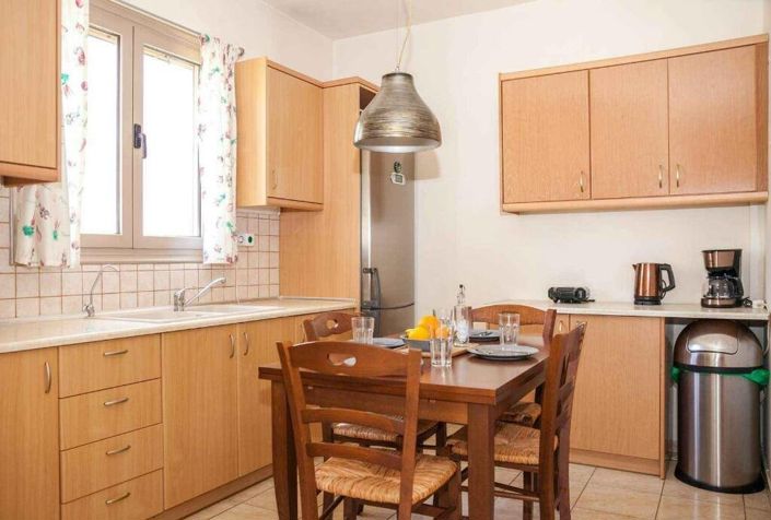 Image No.3-2 Bed House for sale