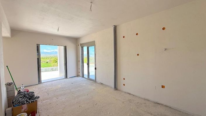Image No.19-2 Bed House for sale