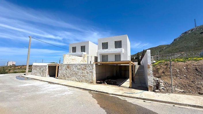 Image No.23-2 Bed House for sale