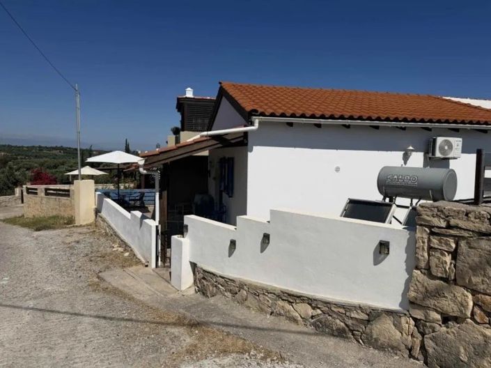 Image No.6-2 Bed House for sale