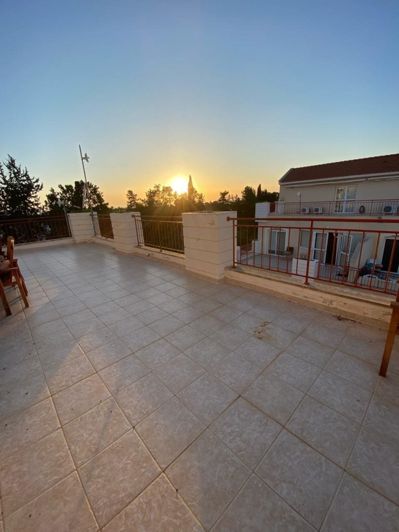 Image No.6-3 Bed Property for sale