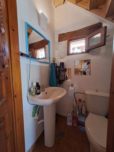 Image No.10-2 Bed House for sale