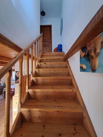 Image No.12-2 Bed House for sale