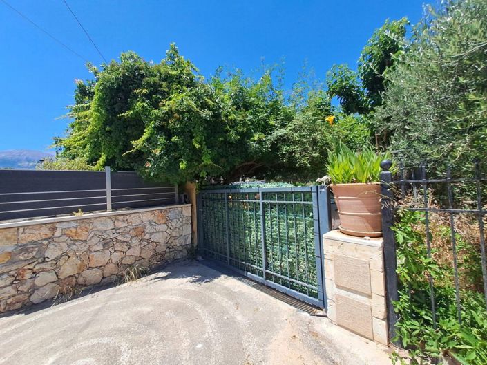 Image No.2-2 Bed House for sale