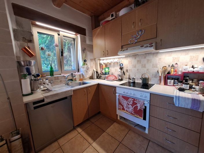 Image No.7-2 Bed House for sale