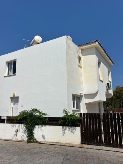 Image No.16-3 Bed Property for sale