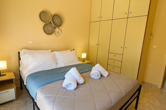 Image No.16-3 Bed House for sale