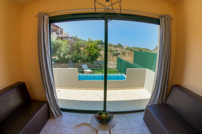 Image No.18-3 Bed House for sale