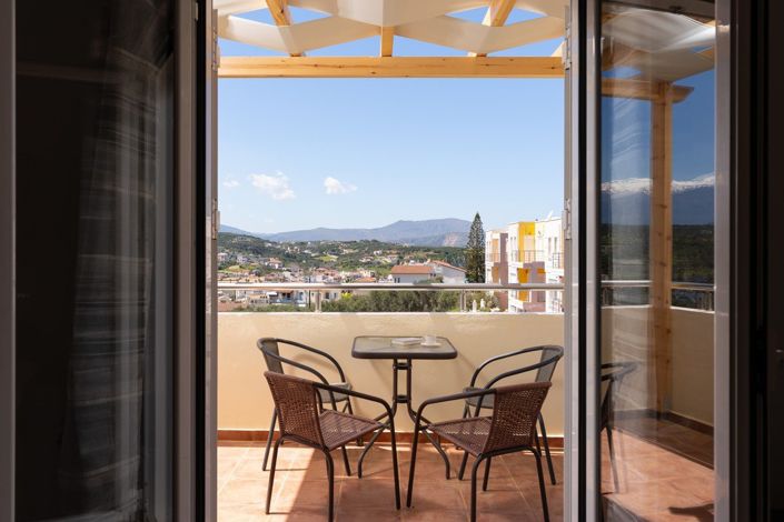 Image No.18-3 Bed House for sale