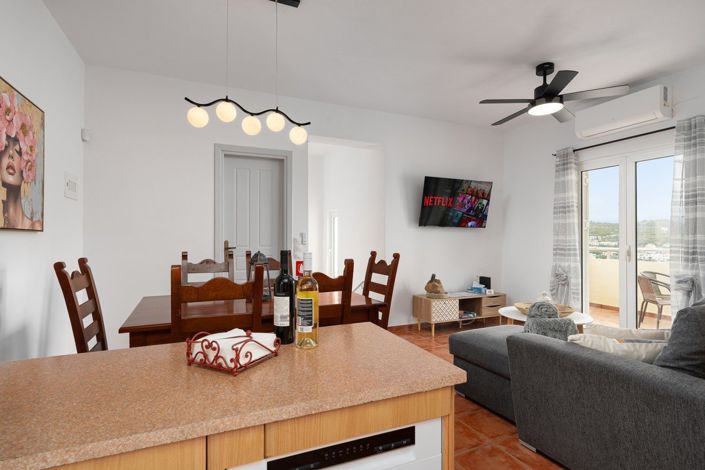 Image No.19-3 Bed House for sale