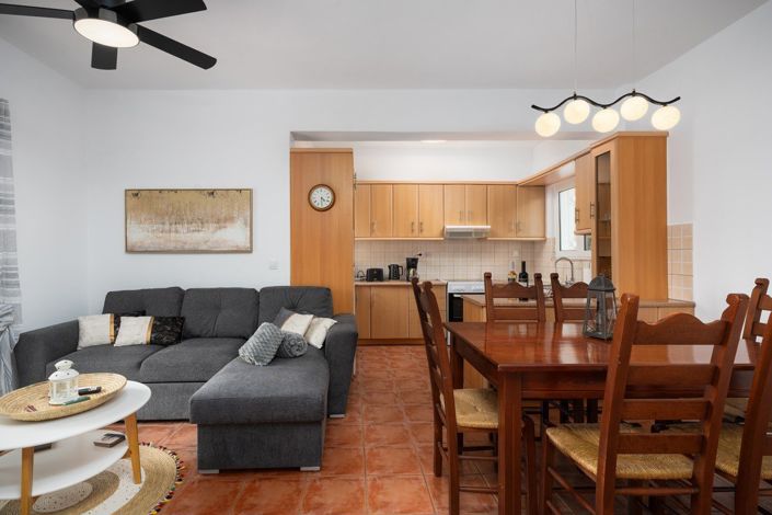 Image No.20-3 Bed House for sale