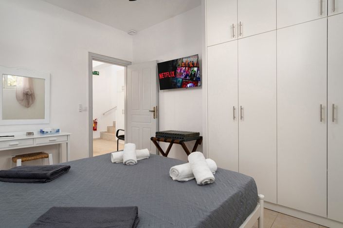 Image No.25-3 Bed House for sale
