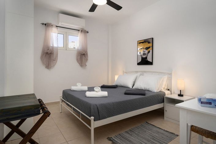 Image No.26-3 Bed House for sale