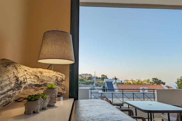 Image No.9-3 Bed House for sale