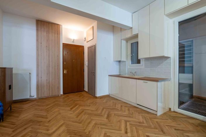 Image No.9-3 Bed Apartment for sale