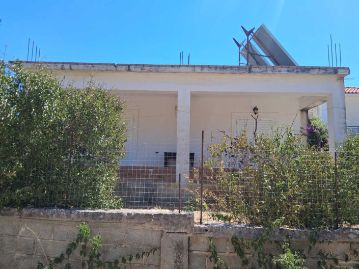 Image No.2-3 Bed House for sale