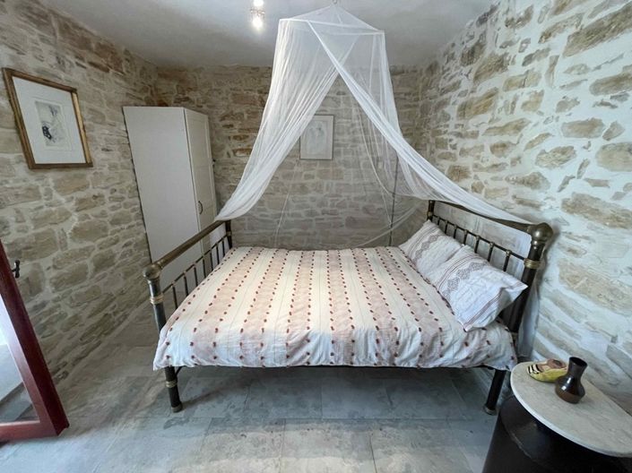 Image No.13-6 Bed House for sale