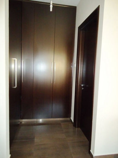 Image No.12-4 Bed Property for sale