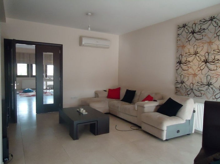 Image No.14-4 Bed Property for sale