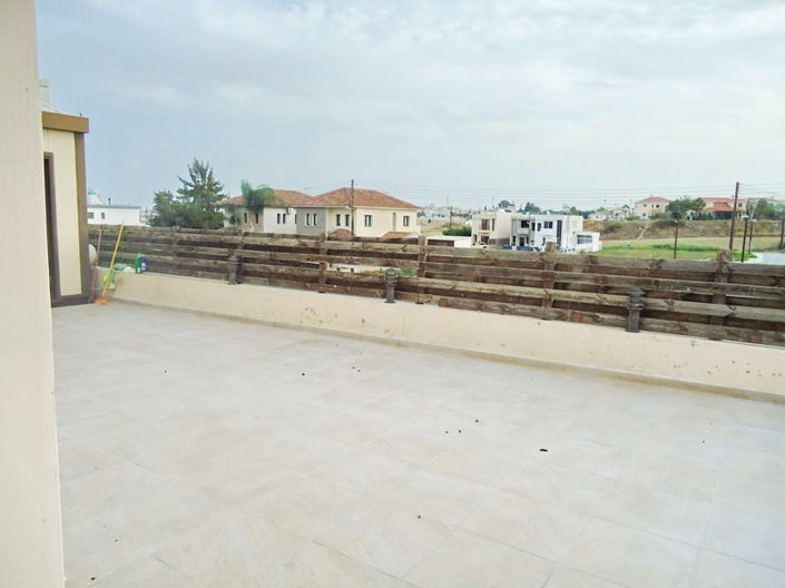 Image No.18-4 Bed Property for sale