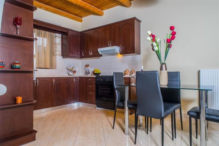 Image No.16-2 Bed House for sale