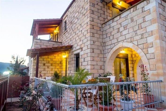 Image No.17-2 Bed House for sale