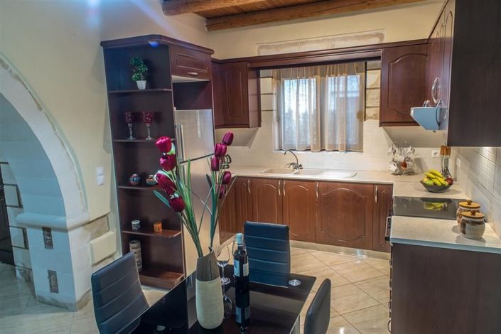 Image No.18-2 Bed House for sale