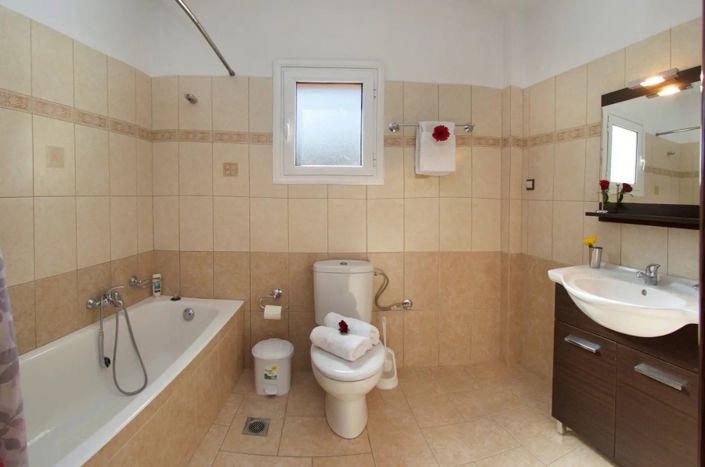 Image No.13-Propriété de 3 chambres à vendre à Sami