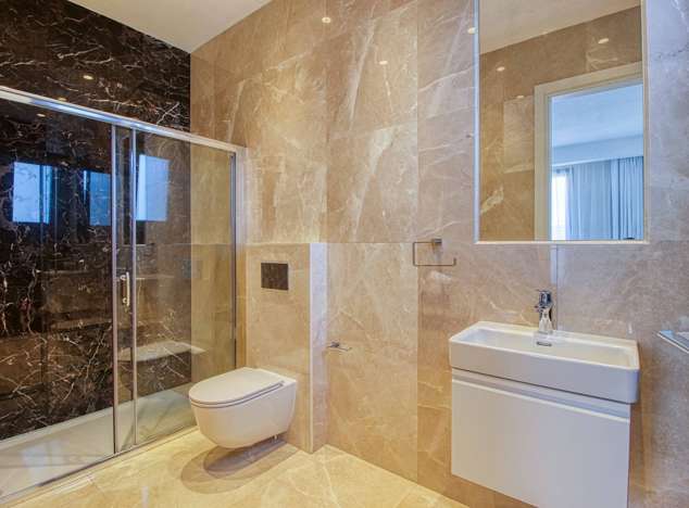 Image No.23-4 Bed Property for sale