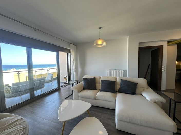 Image No.10-3 Bed Apartment for sale