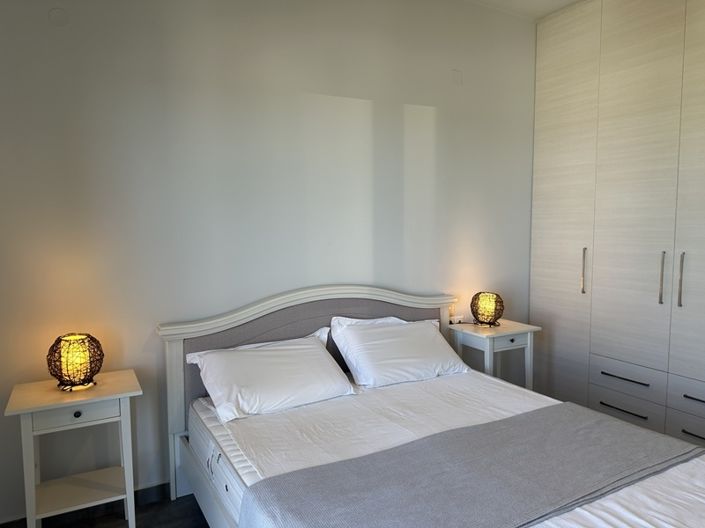 Image No.15-3 Bed Apartment for sale