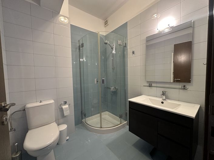 Image No.17-3 Bed Apartment for sale
