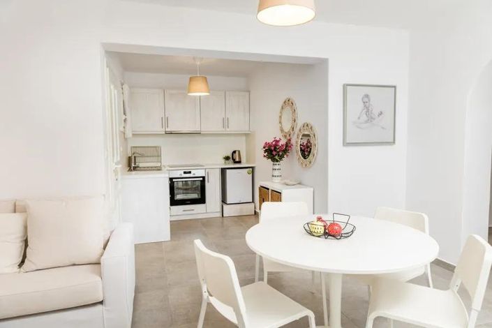Image No.5-4 Bed House for sale