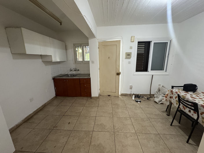 Image No.6-1 Bed Property for sale