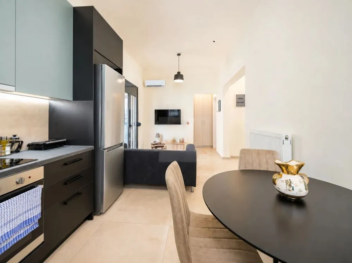 Image No.4-2 Bed Apartment for sale