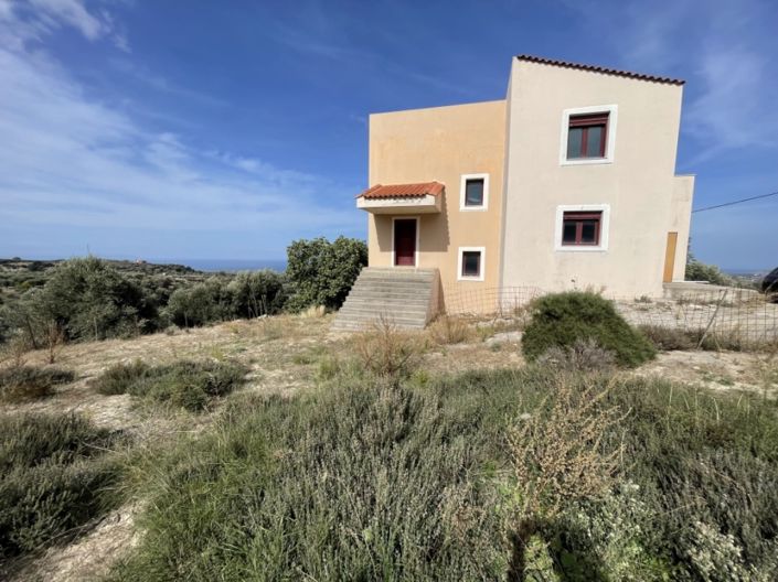 Image No.2-4 Bed Property for sale