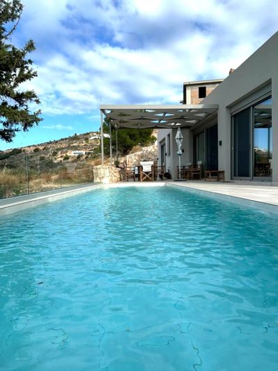 Image No.7-2 Bed House for sale