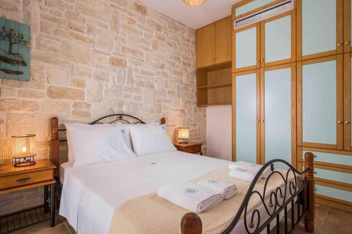 Image No.21-3 Bed House for sale