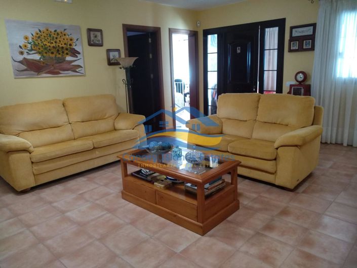 Image No.2-Villa de 4 chambres à vendre à La Oliva