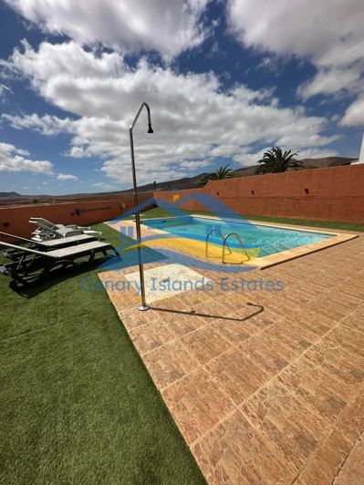 Image No.3-Villa de 3 chambres à vendre à Antigua