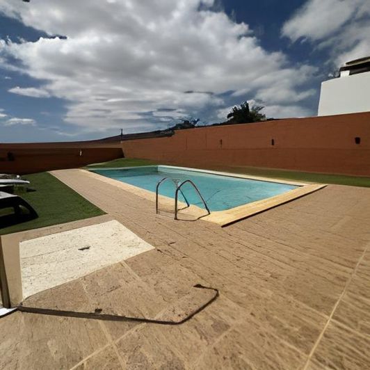 Image No.40-3 Bed Villa for sale
