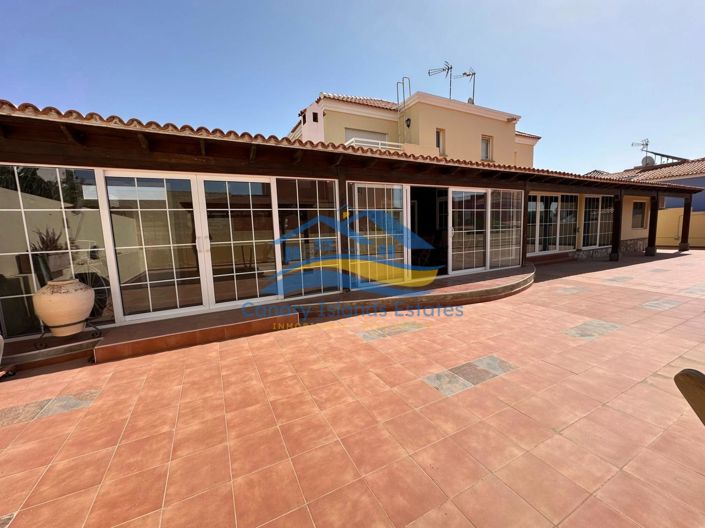 Image No.5-Villa de 5 chambres à vendre à Puerto Del Rosario