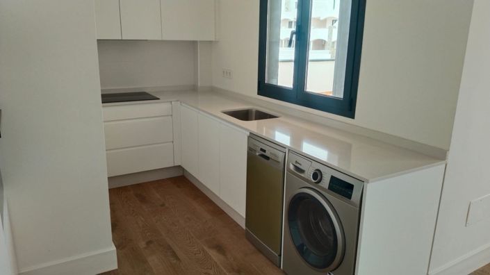 Image No.18-2 Bed Apartment for sale