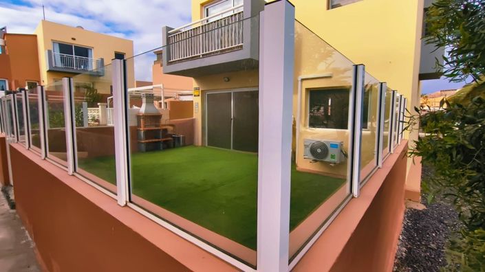 Image No.20-2 Bed Property for sale