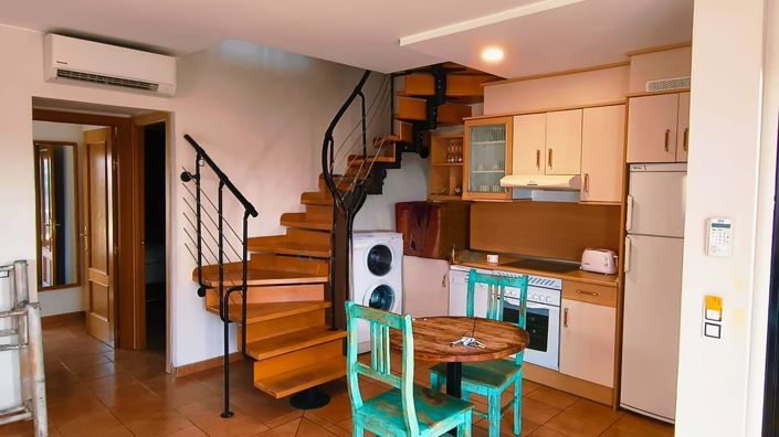 Image No.38-3 Bed Duplex for sale