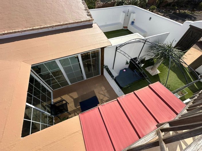 Image No.18-3 Bed Villa for sale